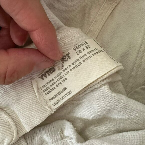 Vintage White Wrangler Womens Size 28 Denim Jeans - Picture 12 of 16